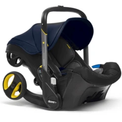 Doona Babyschale Royal Blue / Dunkelblau Mit Voll Integriertem Fahrgestell, 2 In 1